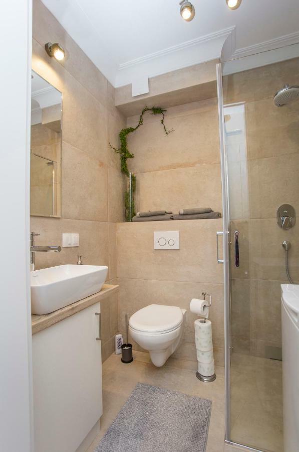ביאליסטוק Cr Apartament Scisle Centrum Aleja Bluesa מראה חיצוני תמונה